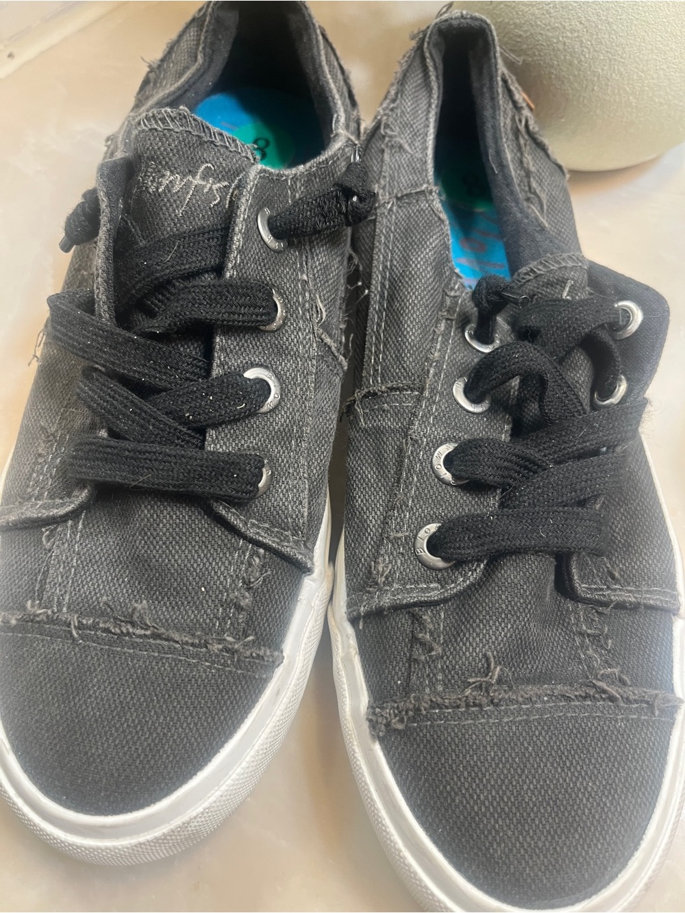 Blowfish Black Canvas Low-Top Lace-Up Sneakers